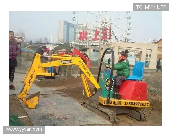 挖掘机游乐场大型设施基础开挖